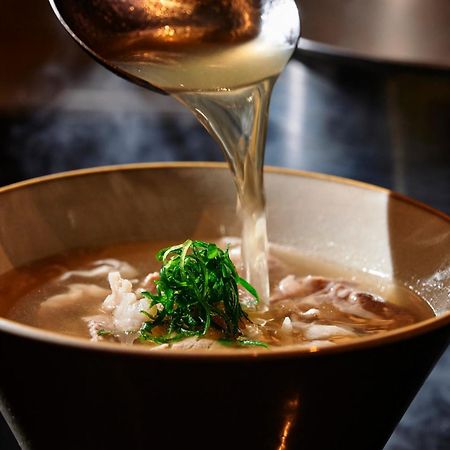 Omo7 Osaka By Hoshino Resorts 外观 照片 A bowl of soup being served