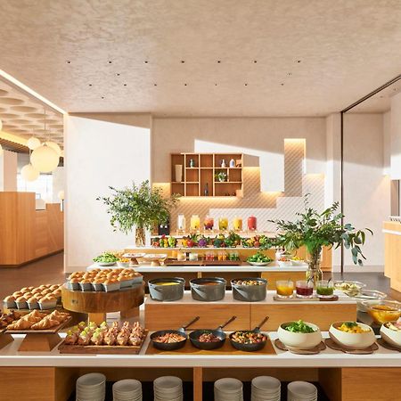 Omo7 Osaka By Hoshino Resorts 外观 照片 The buffet at the lounge